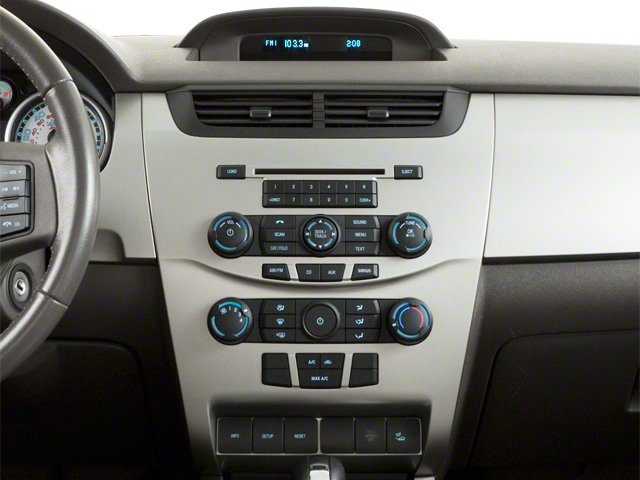 2011 Ford Focus SES