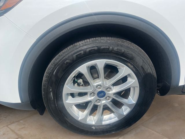 2022 Ford Escape Hybrid SE