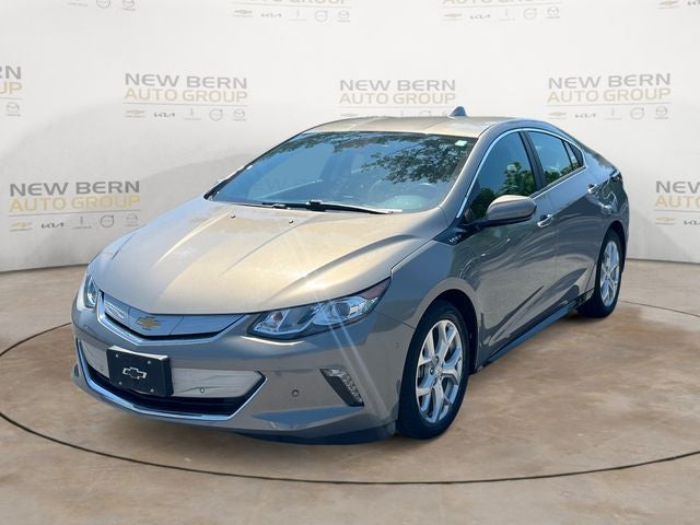 2017 Chevrolet Volt Premier's photo