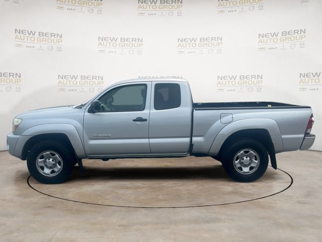 Used 2010 Toyota Tacoma Base with VIN 5TEUU4EN7AZ722794 for sale in New Bern, NC