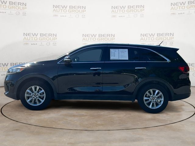 Used 2019 Kia Sorento L with VIN 5XYPG4A36KG455247 for sale in New Bern, NC