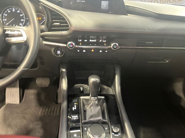 2022 Mazda Mazda3 Carbon Edition