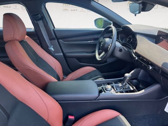 2025 Mazda Mazda3 Hatchback 2.5 Turbo Carbon AWD