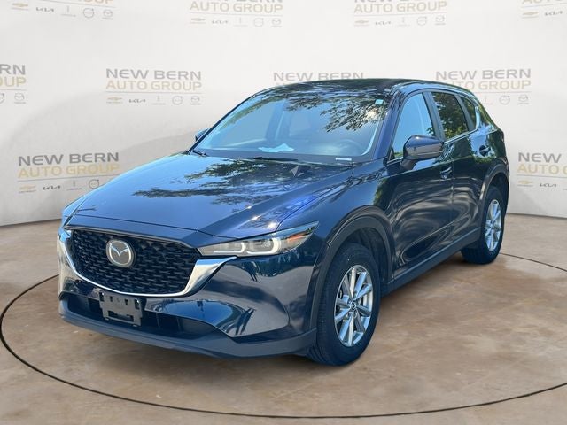 2023 Mazda CX-5 S Select Package Auto AWD's photo