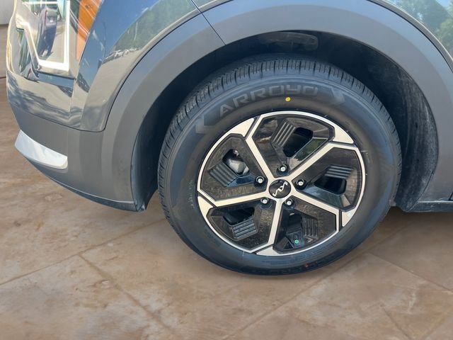 2024 Kia Niro EX