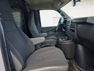 2025 Chevrolet Express 2500 Work Van Cargo