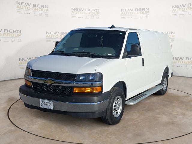 2025 Chevrolet Express 2500 Work Van Cargo