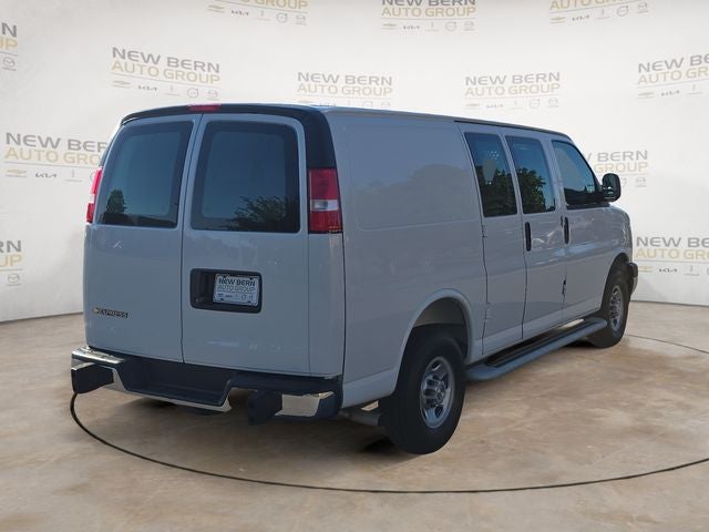 2025 Chevrolet Express 2500 Work Van Cargo