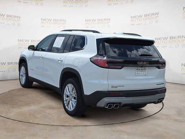 2024 GMC Acadia Elevation