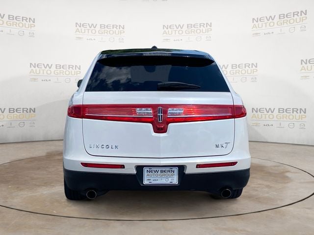 2019 Lincoln MKT Standard