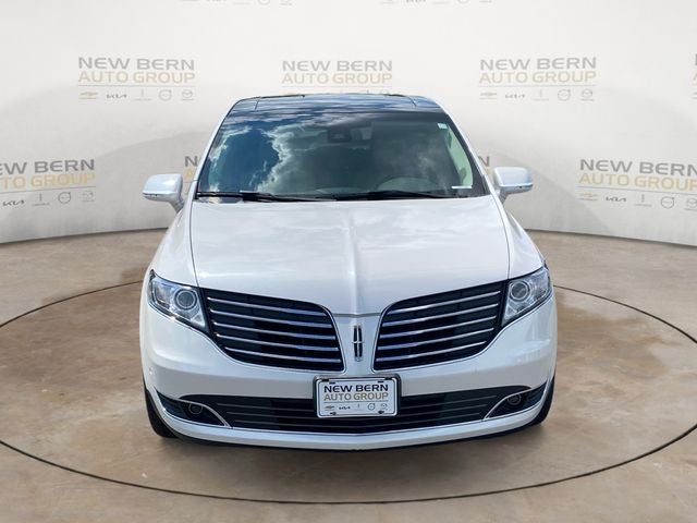 2019 Lincoln MKT Standard