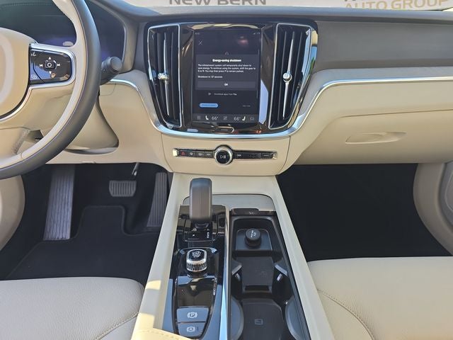 2025 Volvo S60 B5 Plus