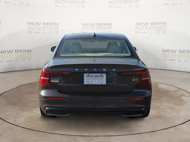 2025 Volvo S60 B5 Plus