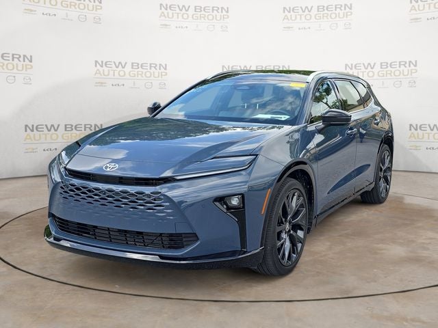 2025 Toyota Crown Signia Limited