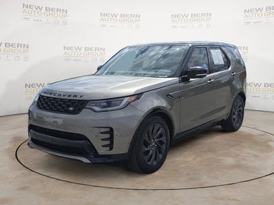 2024 Land Rover Discovery Dynamic SE