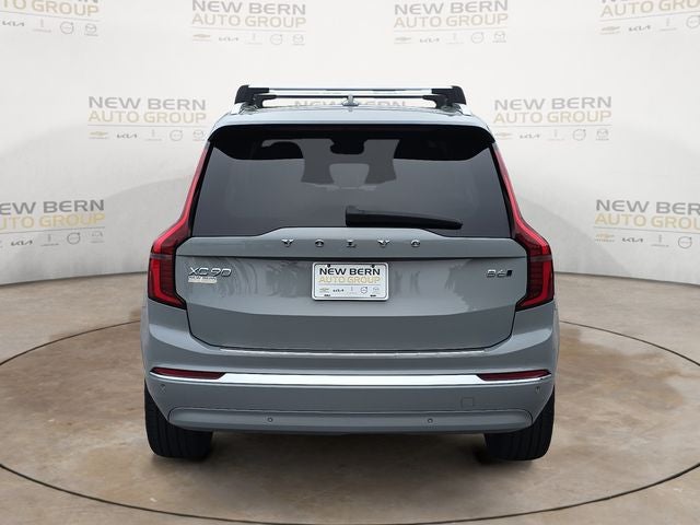 2025 Volvo XC90 B6 Core 2025.5