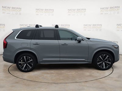 2025 Volvo XC90 B6 Core 2025.5