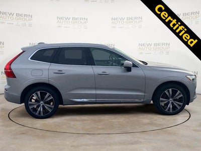 2023 Volvo XC60 B5 Plus Bright Theme