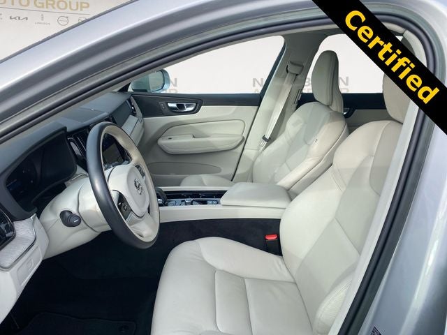 2023 Volvo XC60 B5 Plus Bright Theme