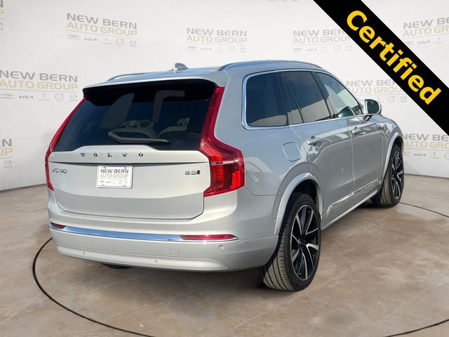 2024 Volvo XC90 B5 Plus