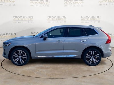 2023 Volvo XC60 B5 Plus Bright Theme