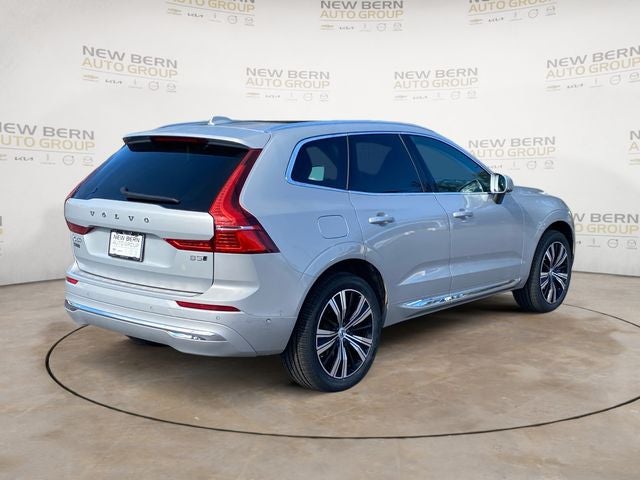 2023 Volvo XC60 B5 Plus Bright Theme