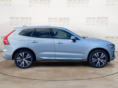 2023 Volvo XC60 B5 Plus Bright Theme