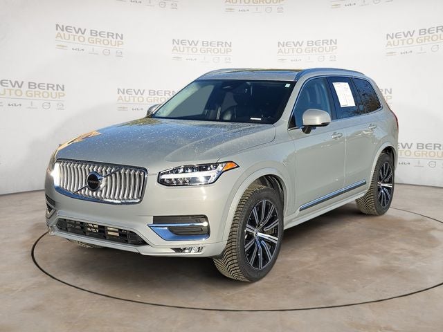 2025 Volvo XC90 B5 Core